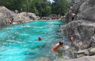 Piscine des Marécottes