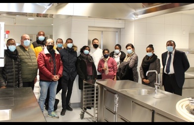 La première volée Employé·e en cuisine AFP La première volée Employé·e en cuisine AFP